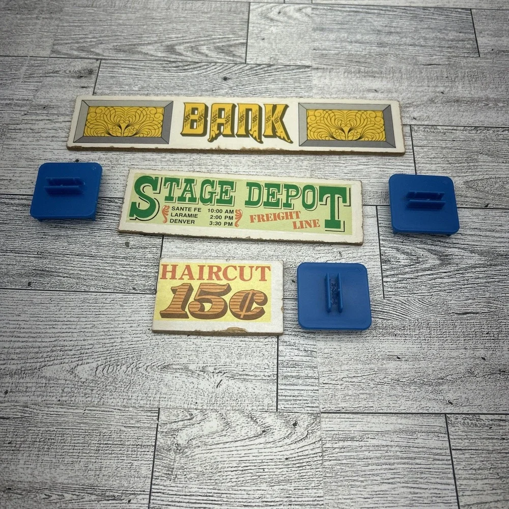 Set Of 3‎ Vintage Double Sided Lincoln Logs Signs & Holders